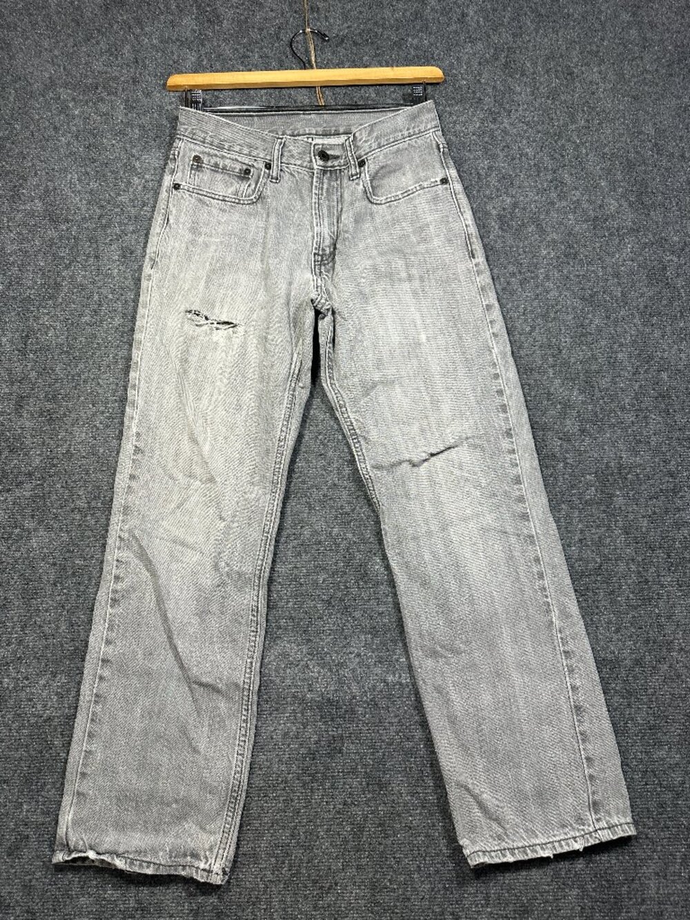 Old Navy Jeans Mens 29 Loose Gray Wash Cotton Pockets Distressed Hole Fray Hems